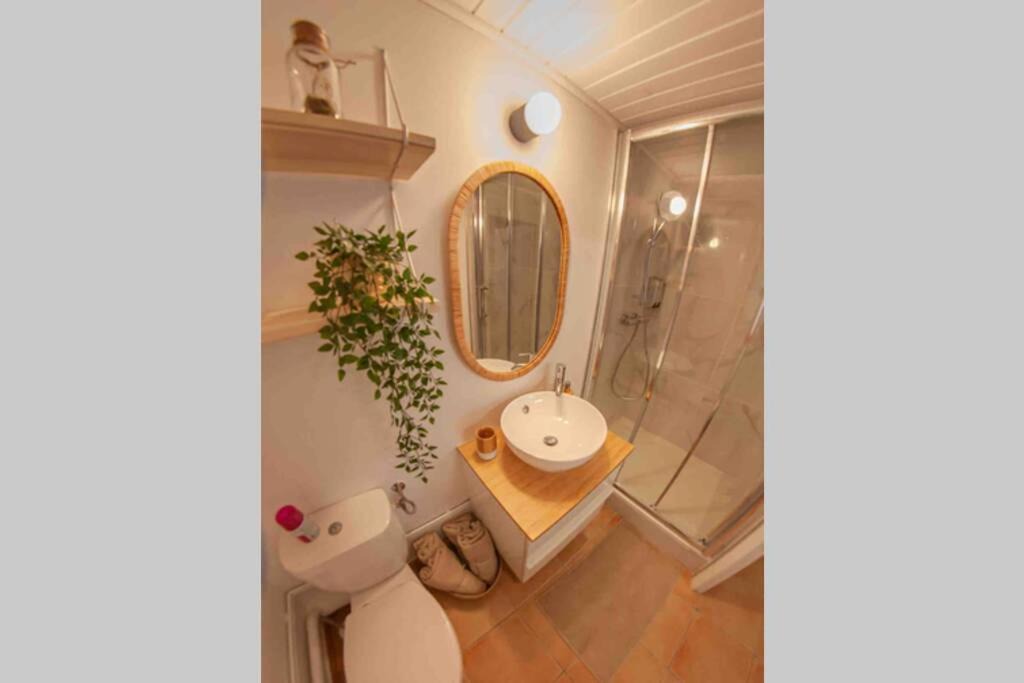 Photo of Bathroom in Fos-sur-Mer