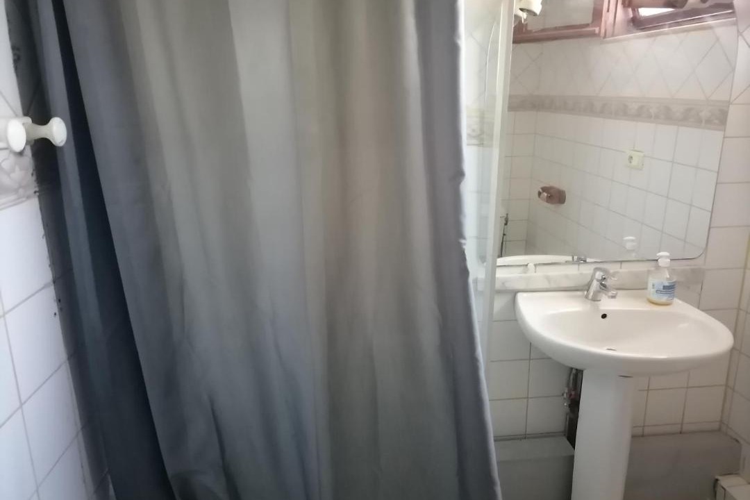 Photo of Bathroom in Montfavet