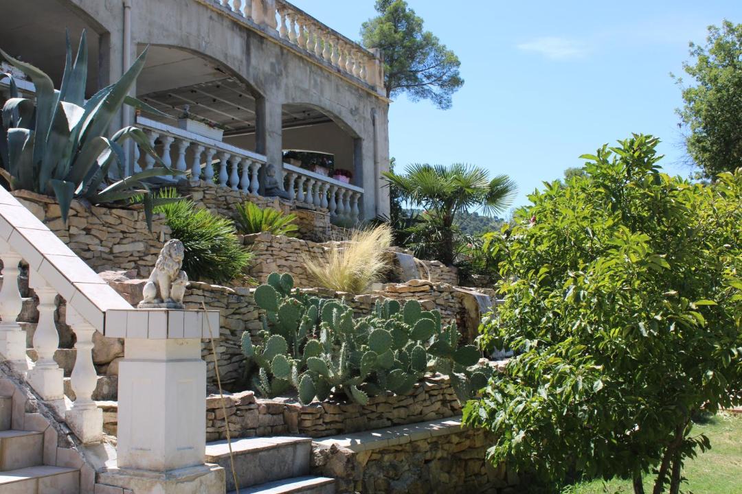 Photo of Others in Peyrolles-en-Provence