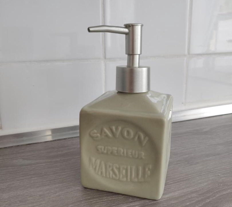 Photo of Bathroom in Saint-Chamas