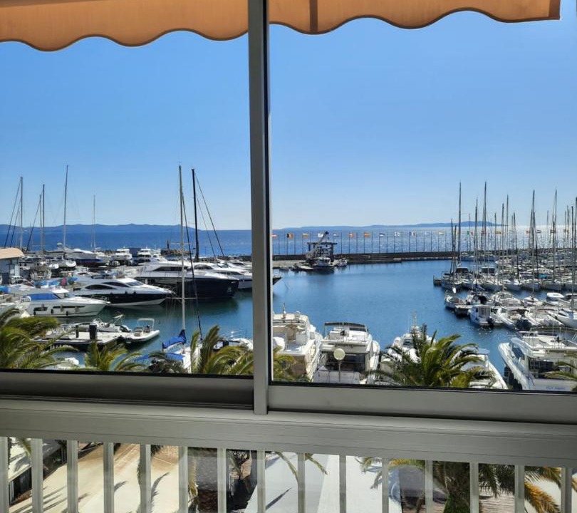 Photo of Patio Balcony in Toulon - Hyeres