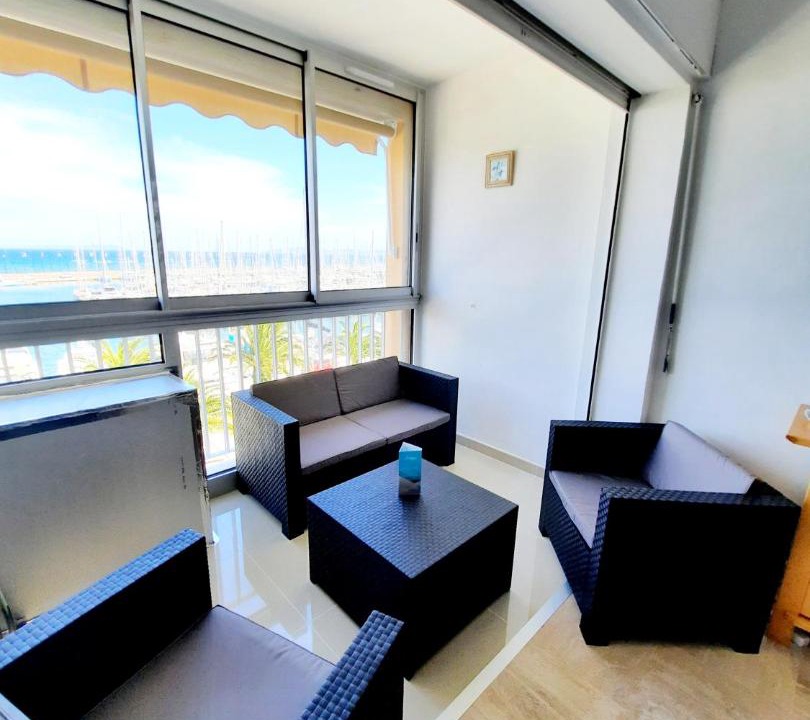 Photo of Livingroom in Toulon - Hyeres