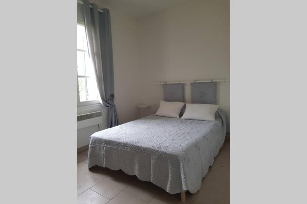 Photo of Bedroom in St.-Remy-de-Provence