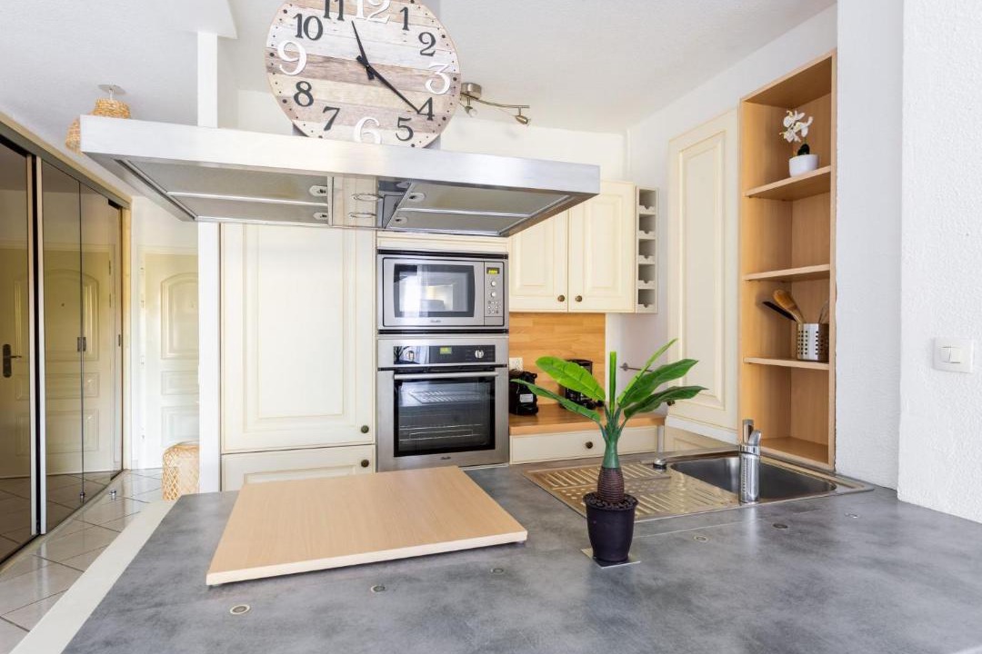 Photo of Kitchen in Toulon - Hyeres