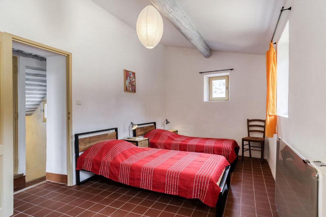 Photo of Bedroom in Saint-Saturnin-les-Apt