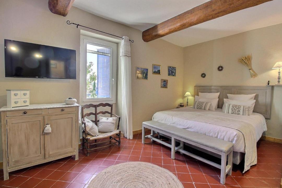 Photo of Bedroom in Roquemaure