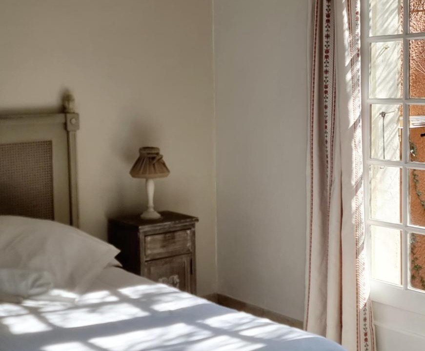 Photo of Bedroom in Maussane
