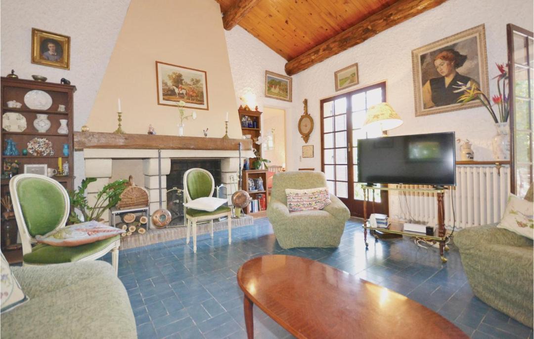 Photo of Livingroom in Gargas
