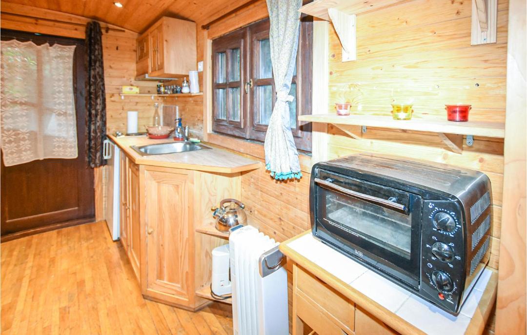 Photo of Kitchen in Gigondas
