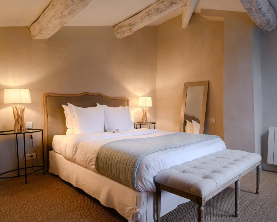 Photo of Bedroom in Rustrel
