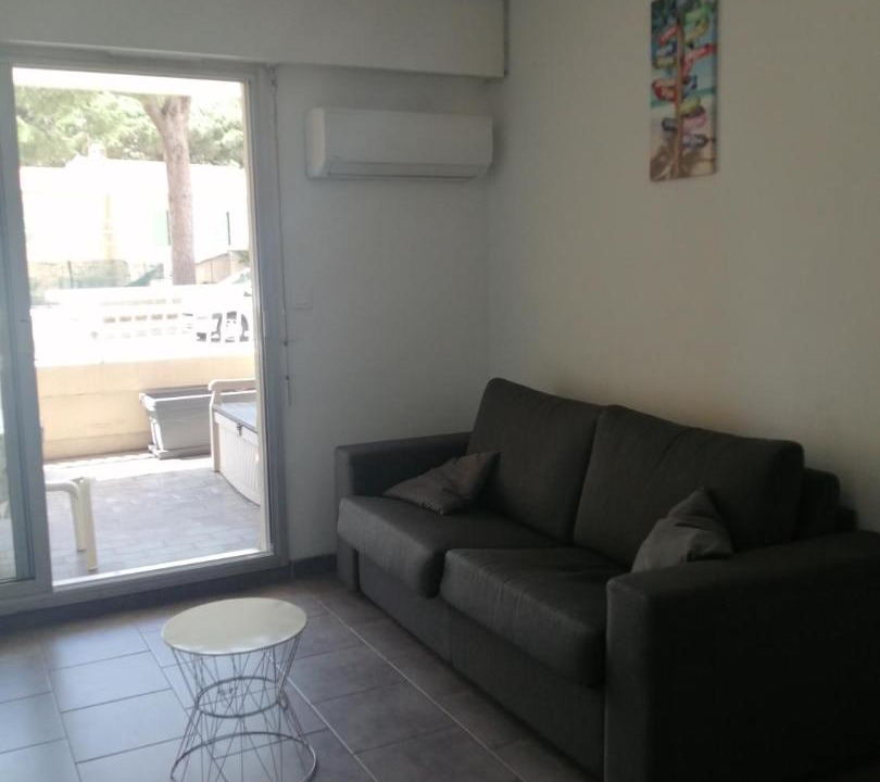 Photo of Livingroom in Toulon - Hyeres