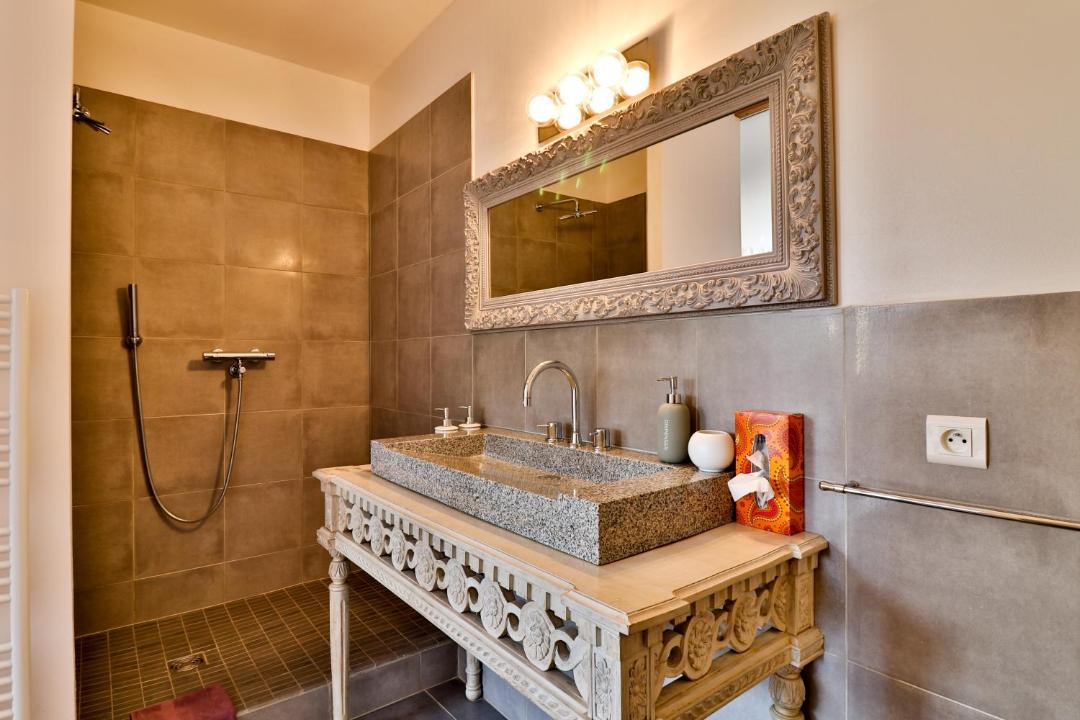 Photo of Bathroom in Pernes-les-Fontaines
