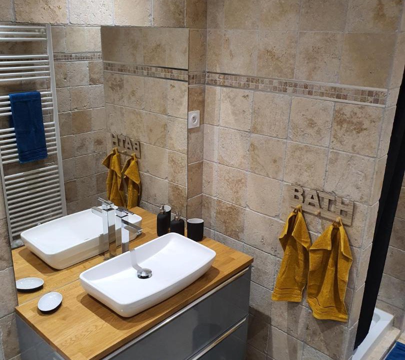 Photo of Bathroom in Saint Pierre de Mezoargues