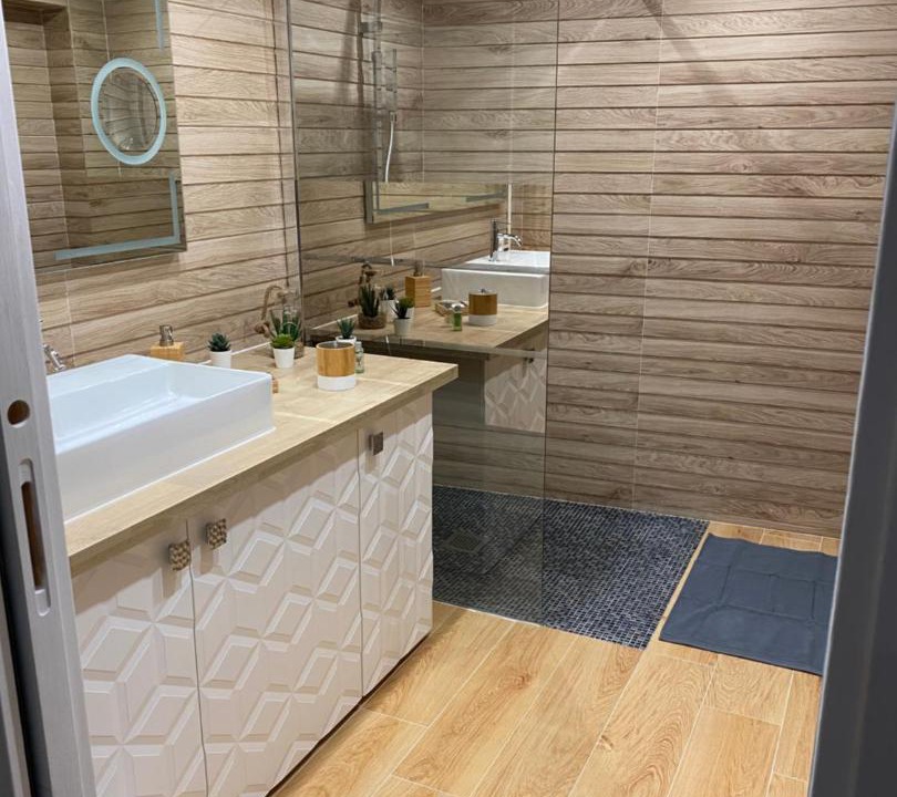 Photo of Bathroom in Cavaliere Beach