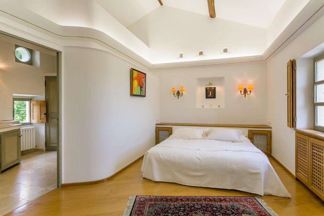 Photo of Bedroom in Bonnieux