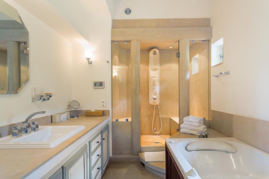 Photo of Bathroom in Bonnieux