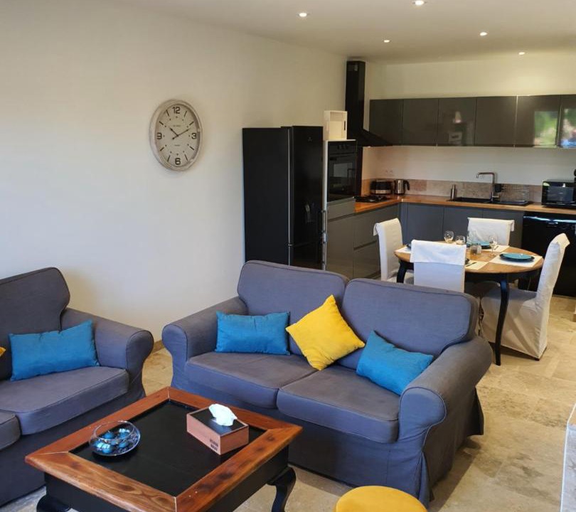 Photo of Livingroom in Saint Pierre de Mezoargues