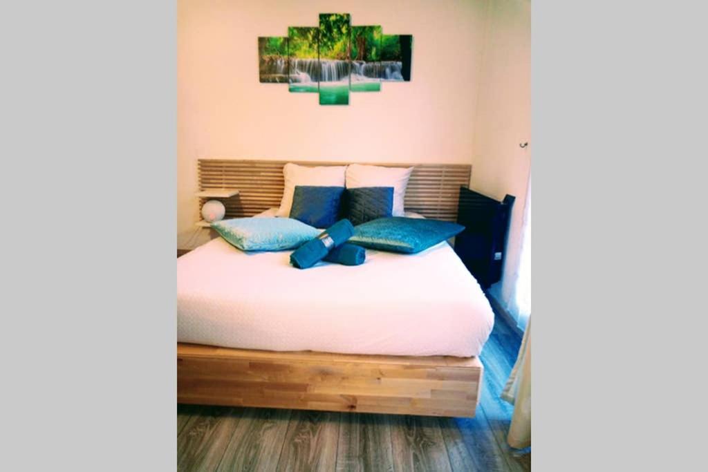 Photo of Bedroom in Trets