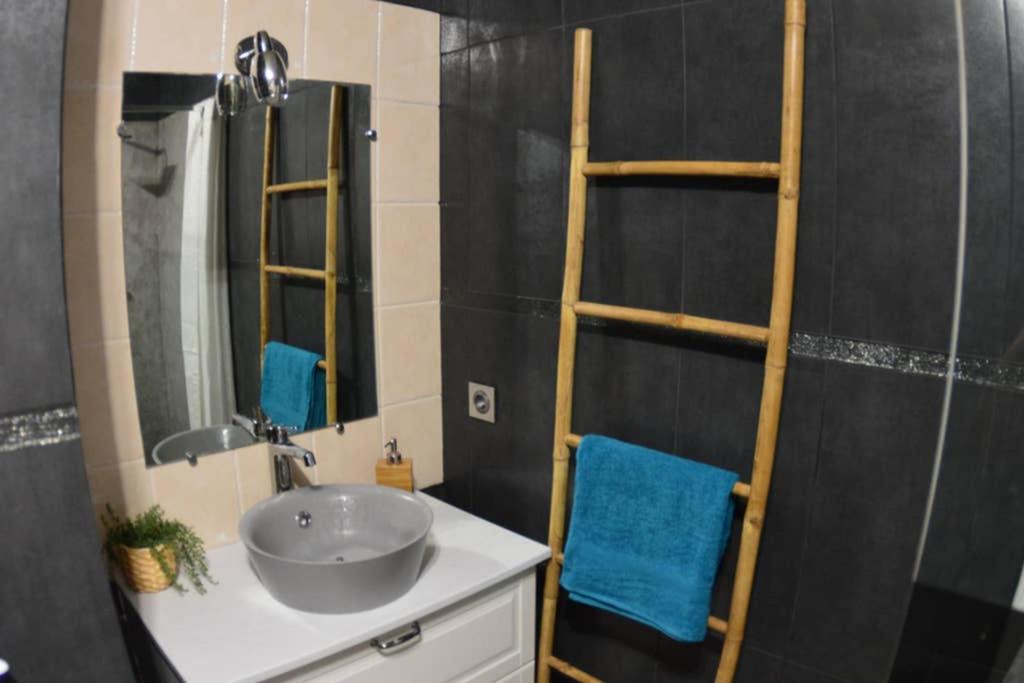 Photo of Bathroom in Trets