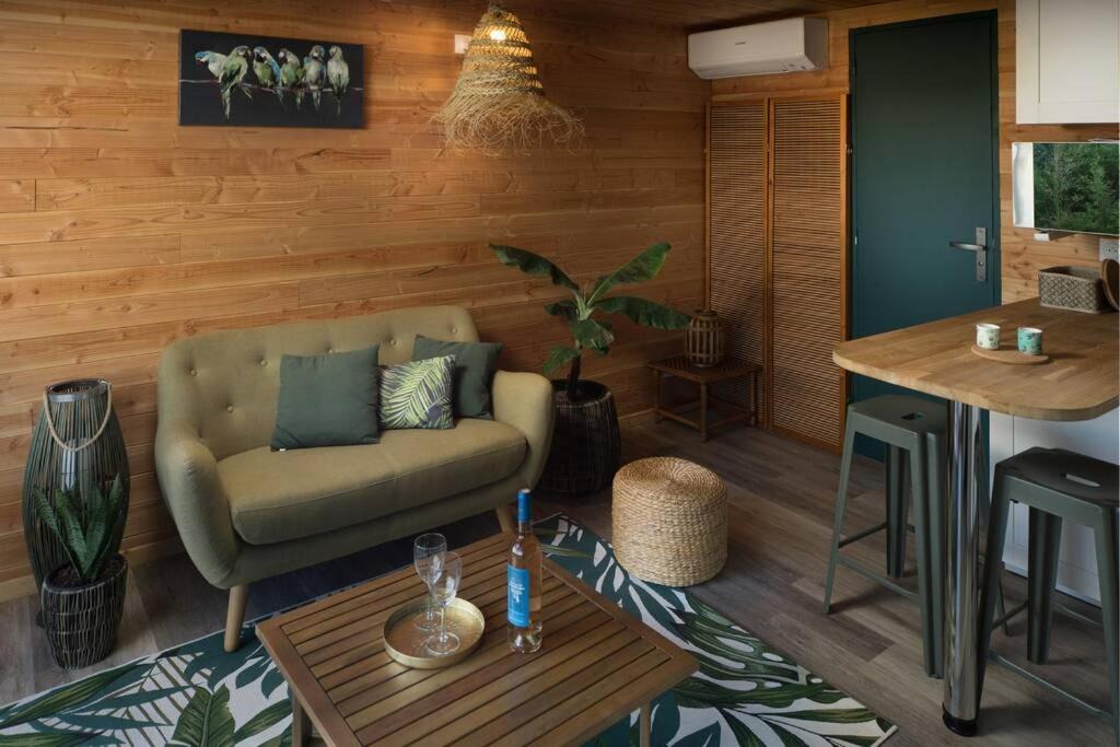 Photo of Livingroom in Roquefort-la-Bedoule
