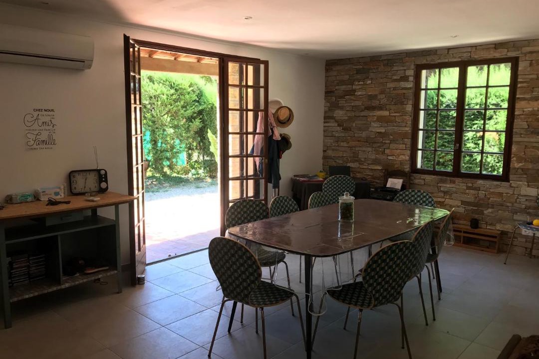 Photo of Livingroom in Saze