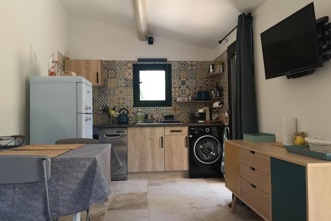 Photo of Kitchen in Buoux