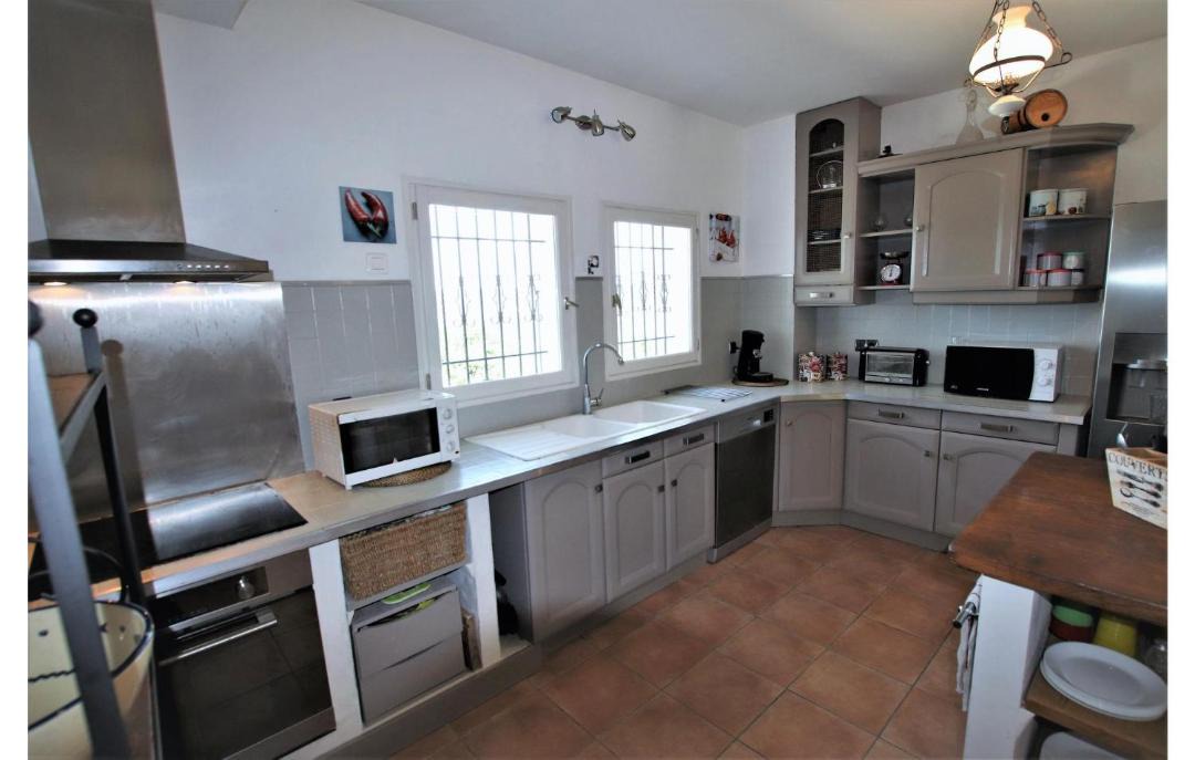 Photo of Kitchen in Saignon