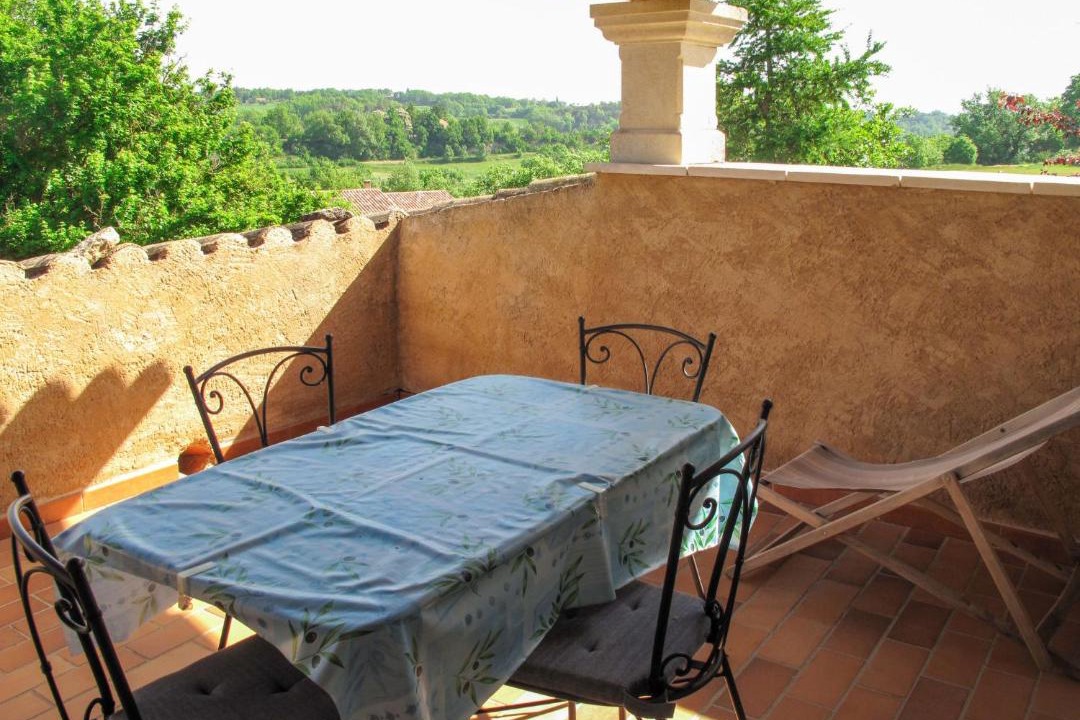 Photo of Patio Balcony in Niozelles
