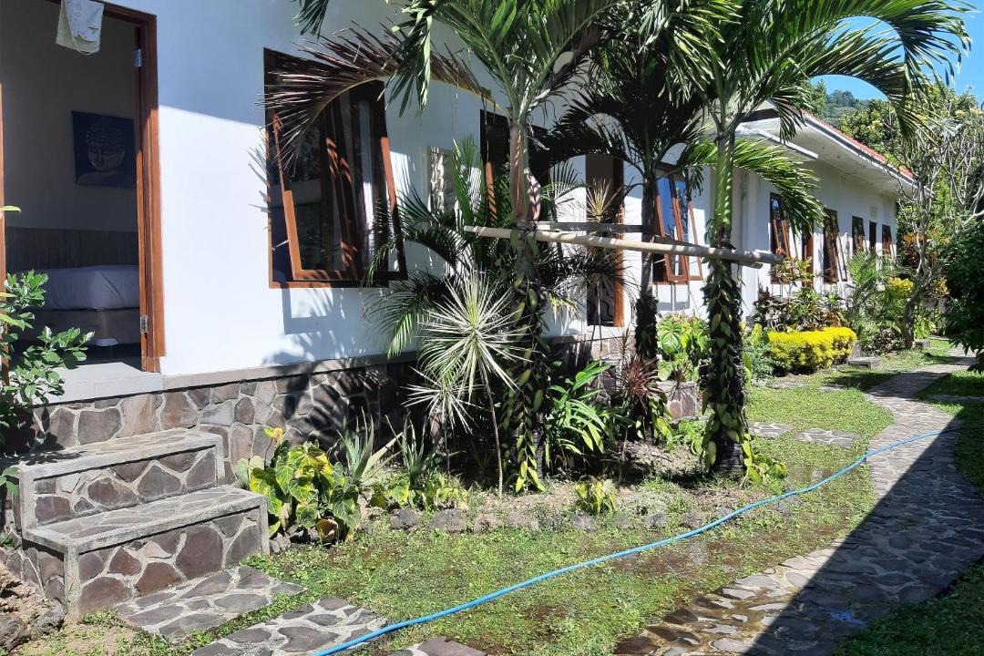 Photo of Buildings in Wanagiri