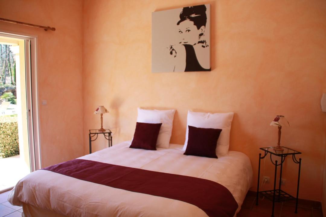 Photo of Bedroom in Tourves