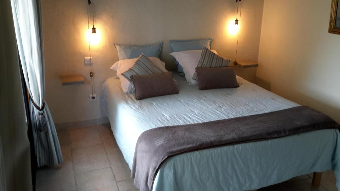 Photo of Bedroom in Cucuron