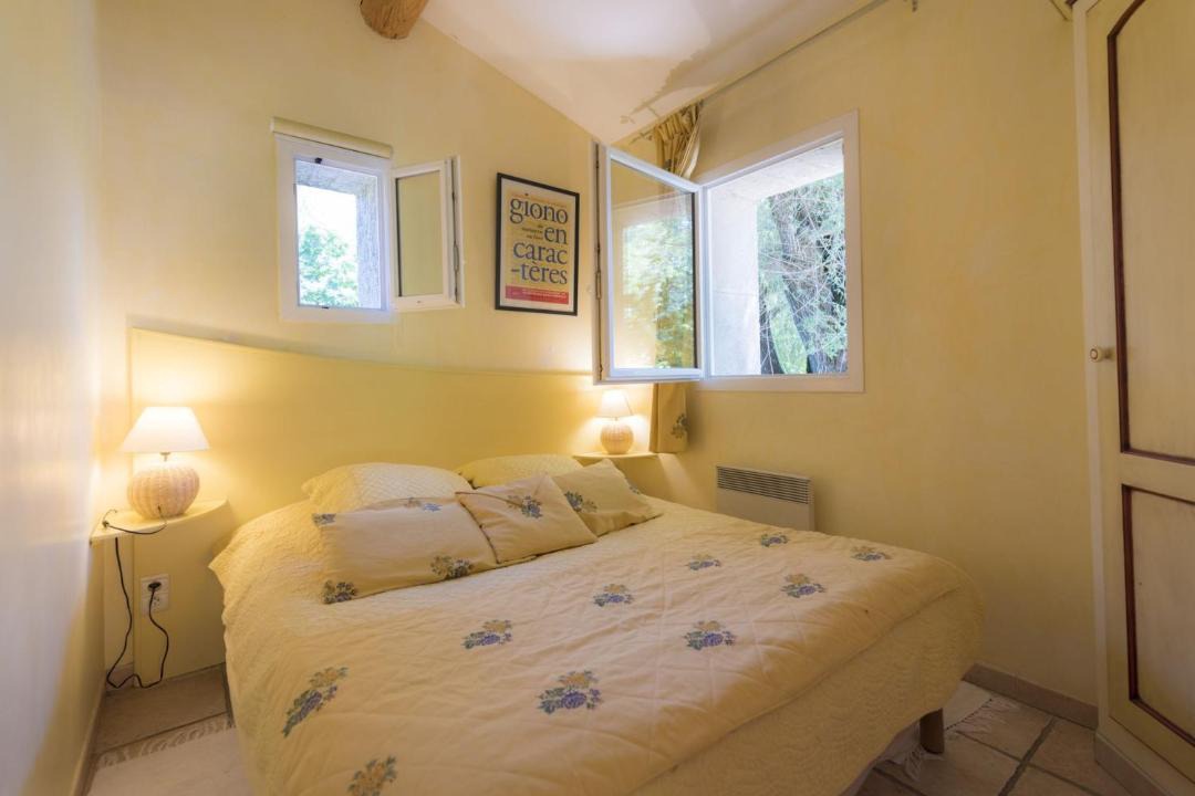 Photo of Bedroom in Forcalquier