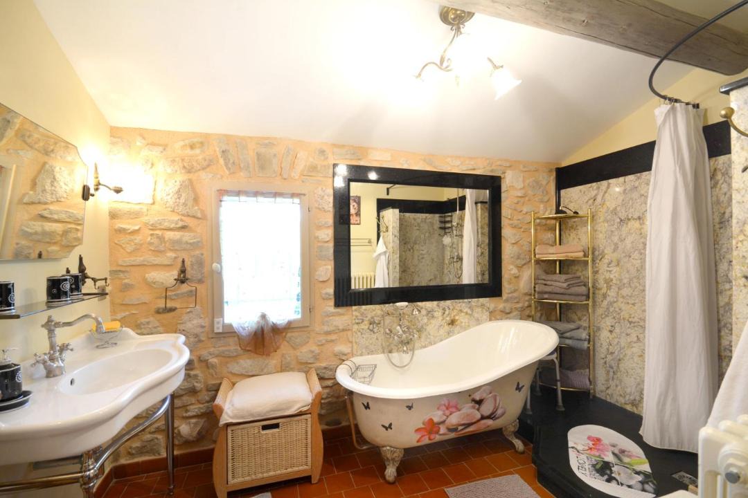 Photo of Bathroom in Le Thor