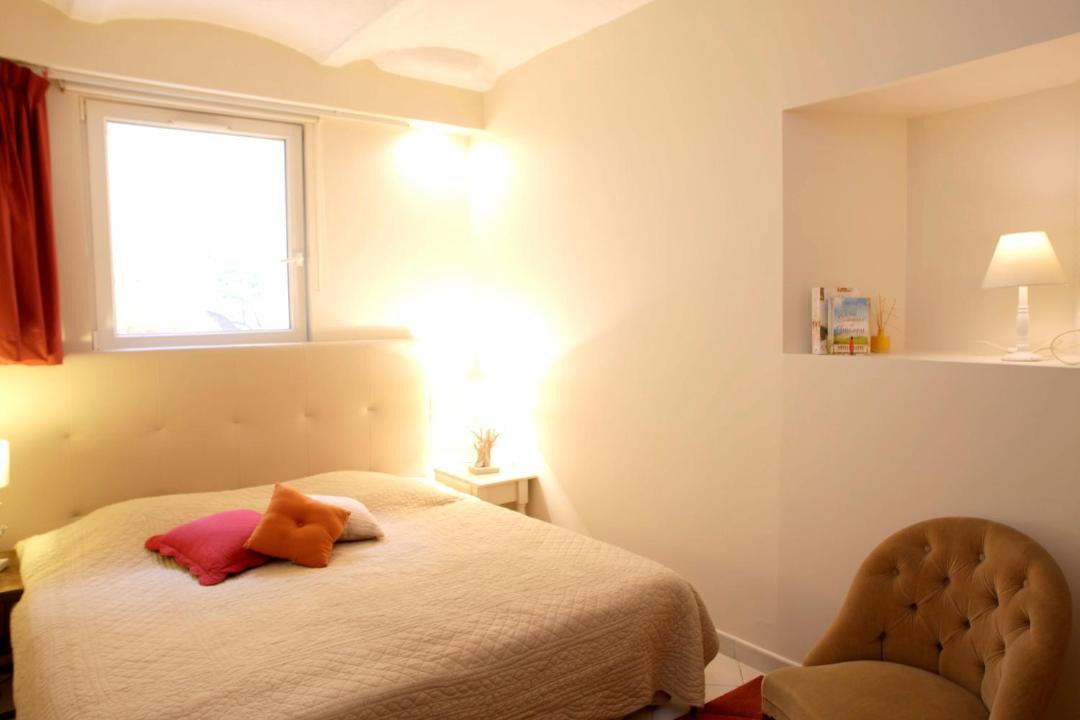 Photo of Bedroom in Forcalquier