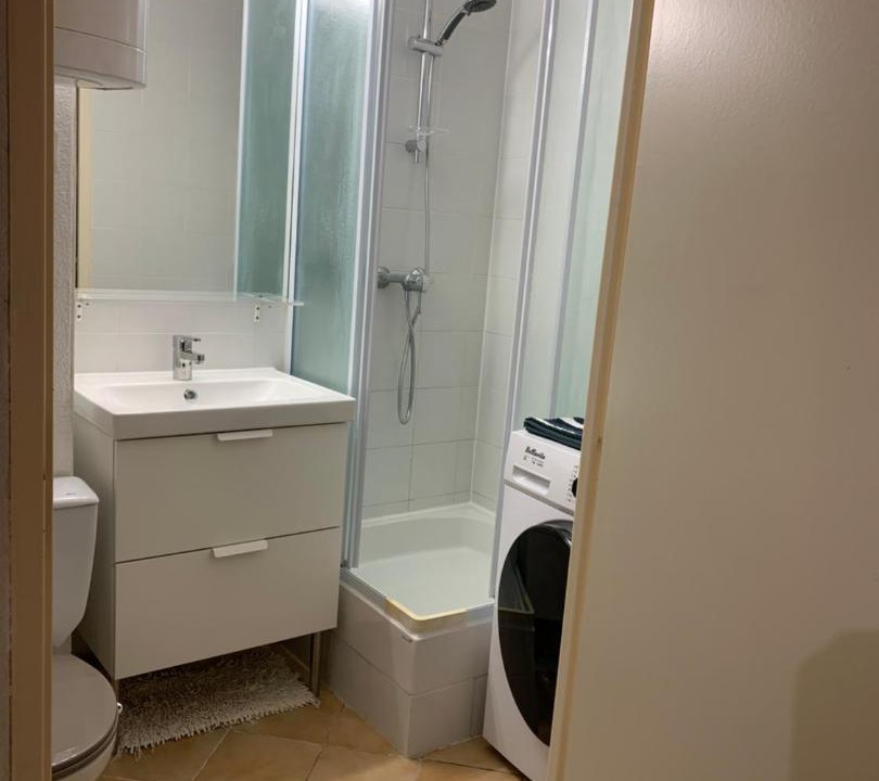Photo of Bathroom in Miramar