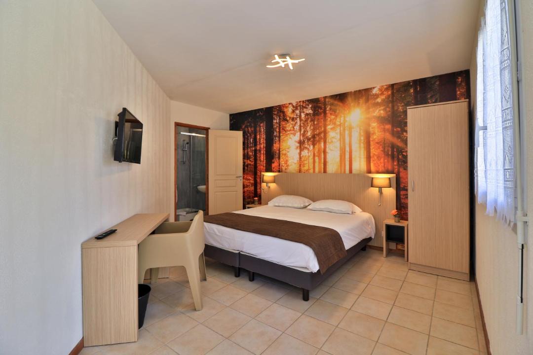 Photo of Bedroom in La Roquebrussanne