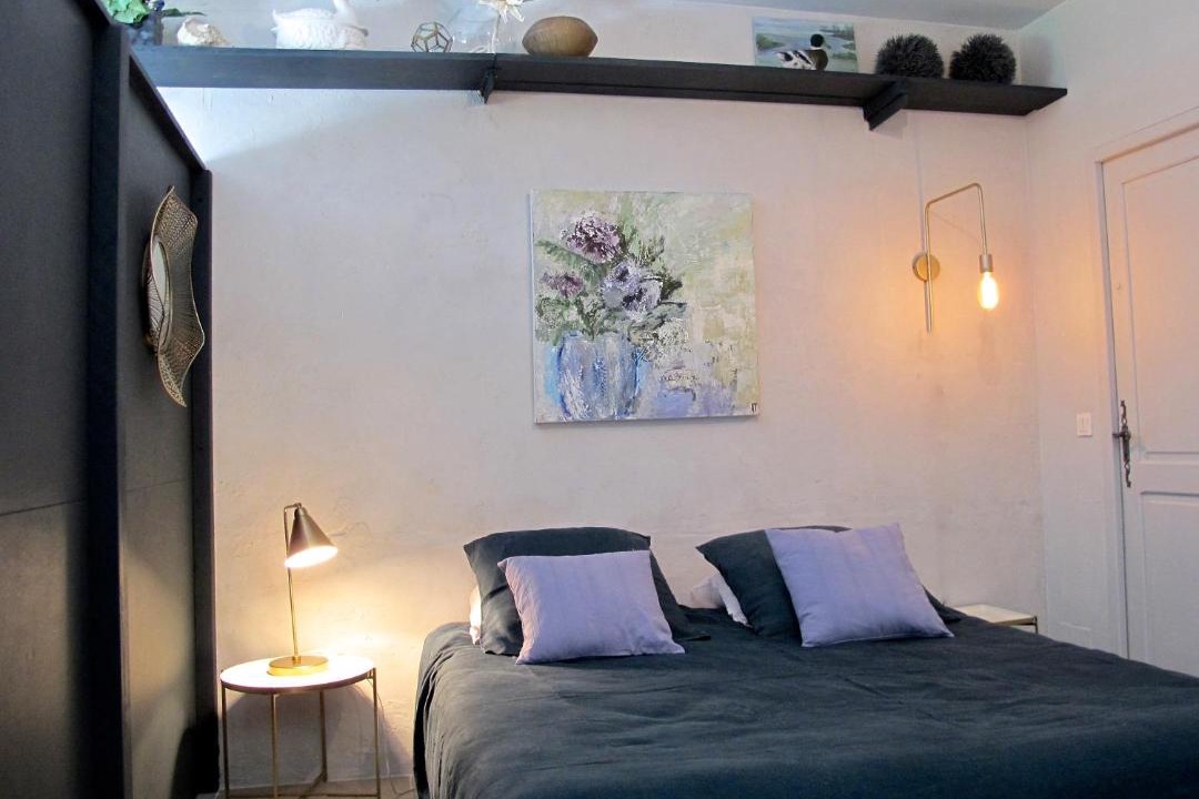Photo of Bedroom in Caromb