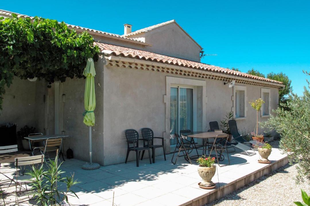 Photo of Buildings in Menerbes