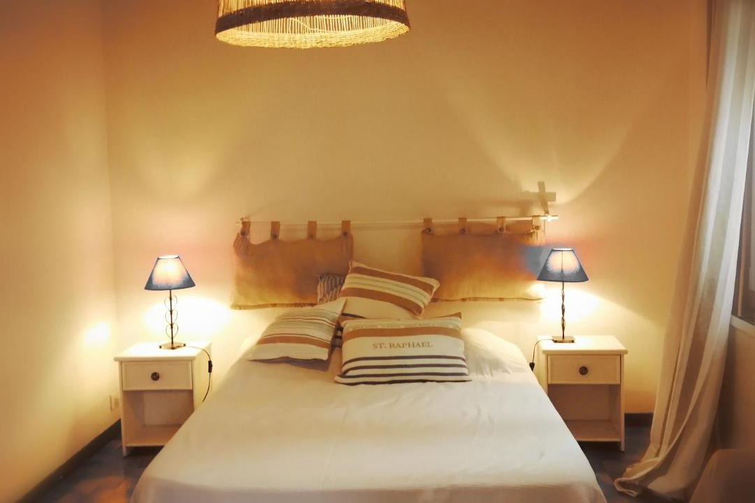 Photo of Bedroom in Lorgues