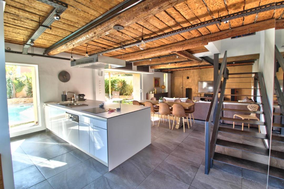 Photo of Kitchen in Cuers