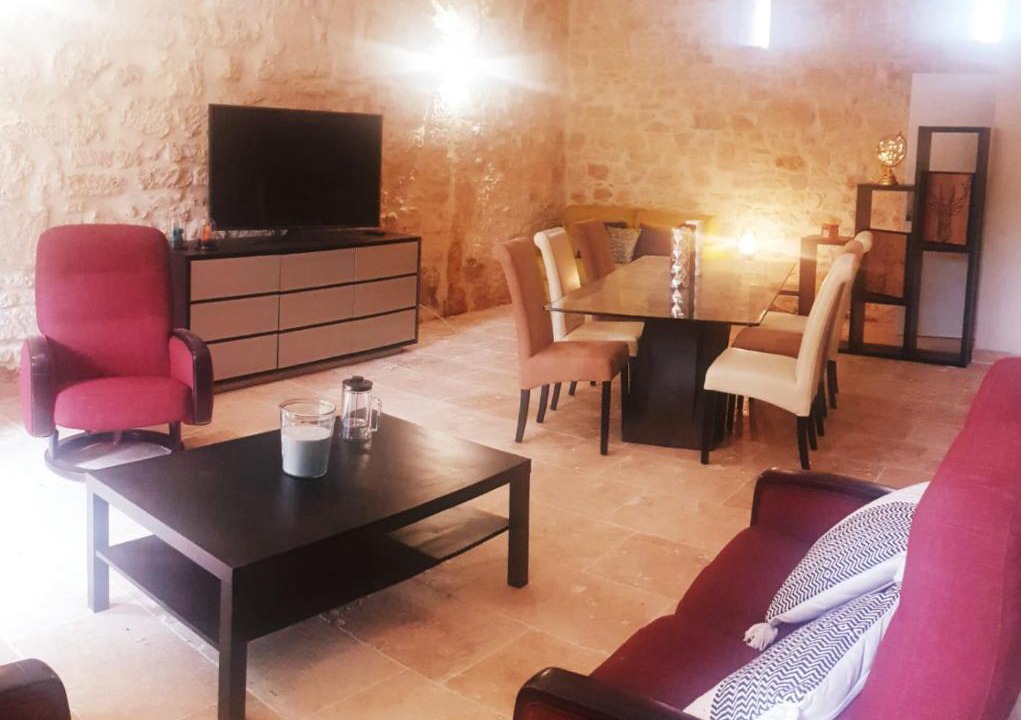 Photo of Livingroom in Beaucaire
