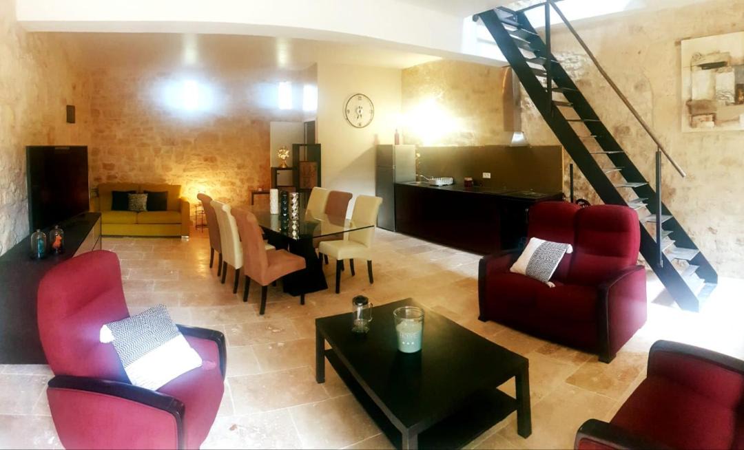 Photo of Livingroom in Beaucaire