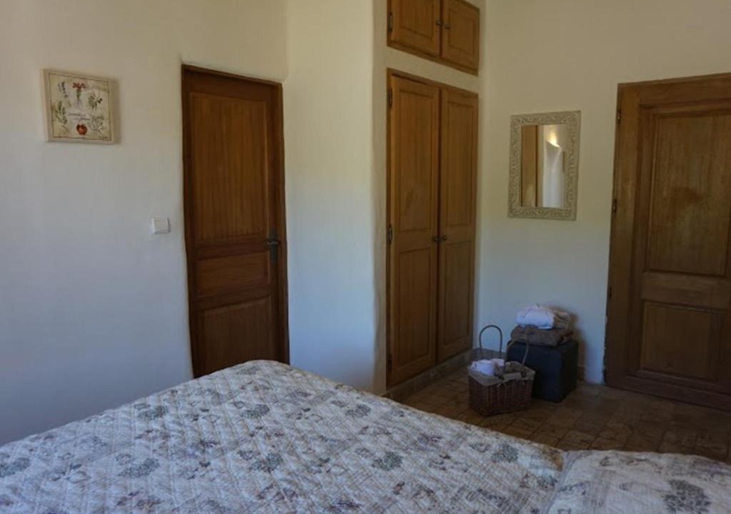 Photo of Bedroom in Simiane-la-Rotonde