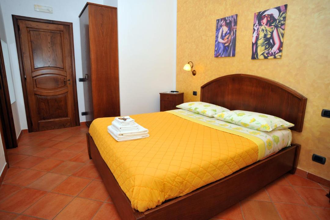 Photo of Bedroom in Bomerano