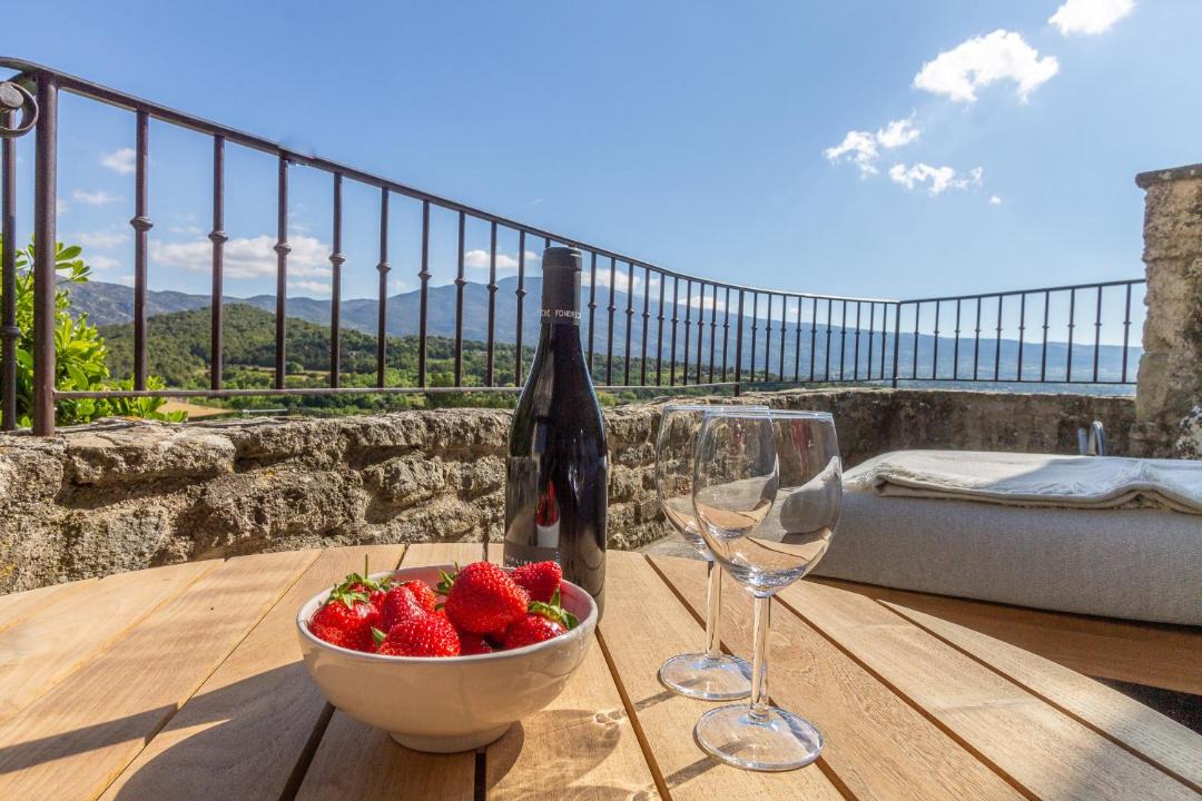 Photo of Patio Balcony in Crillon-le-Brave