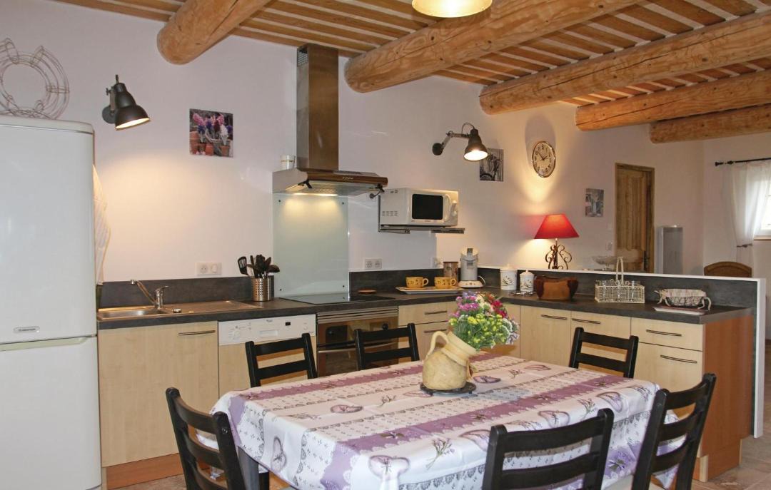 Photo of Kitchen in Pernes-les-Fontaines
