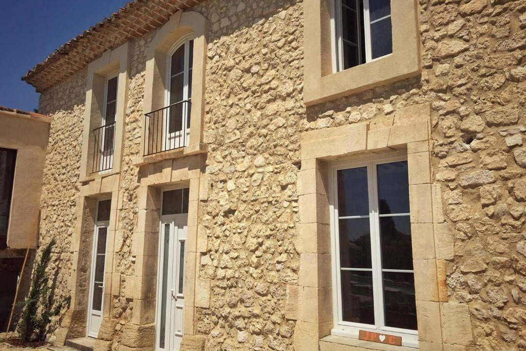 Photo of Buildings in Velleron