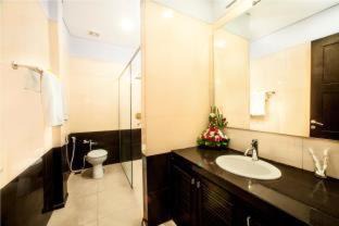 Photo of Bathroom in Tuban