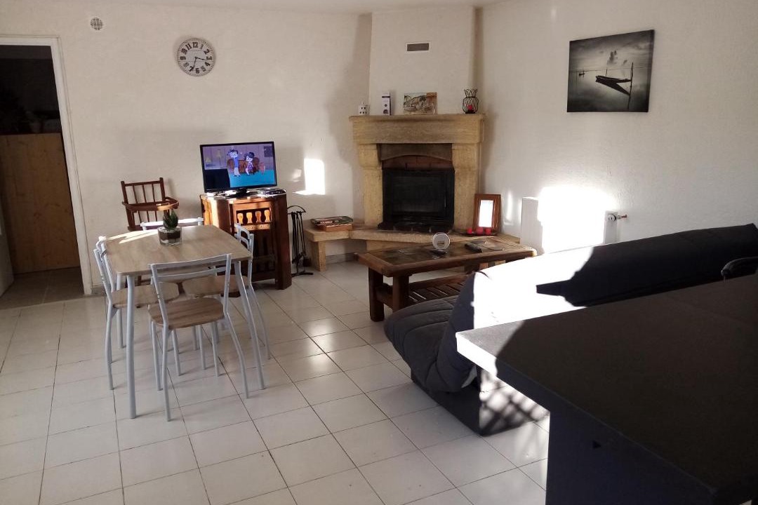 Photo of Livingroom in Sablet