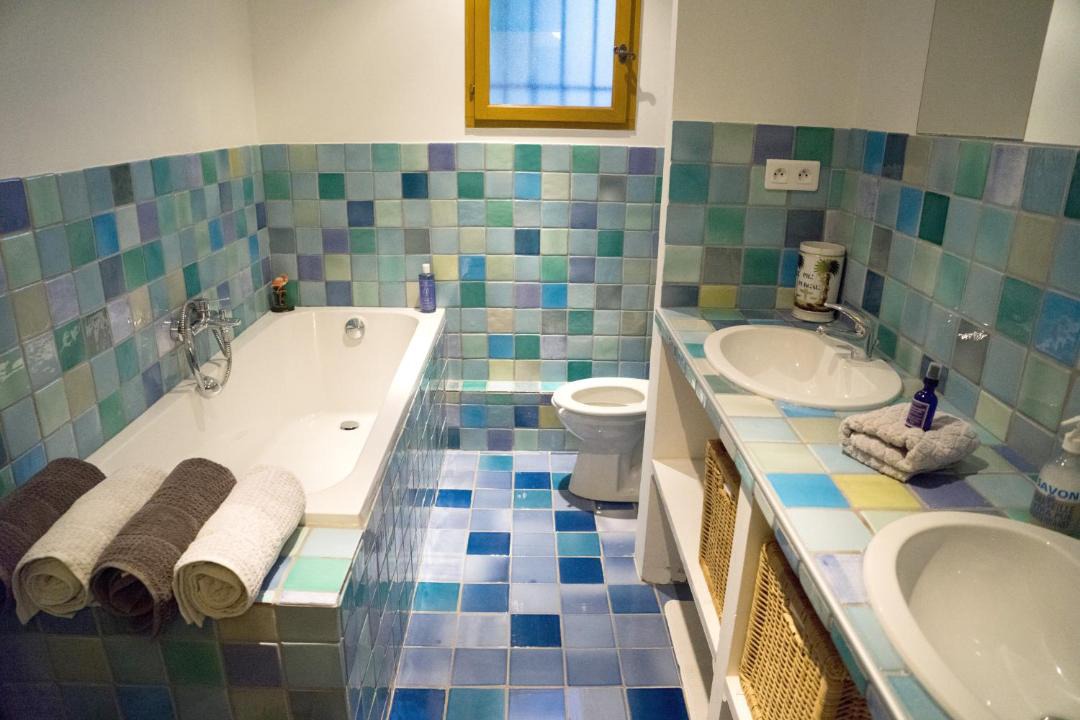 Photo of Bathroom in Callas